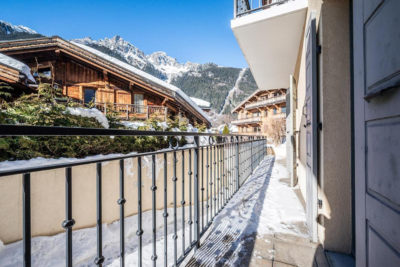 Eden Hotel, Apartments And Chalet Chamonix Les Praz Bagian luar foto